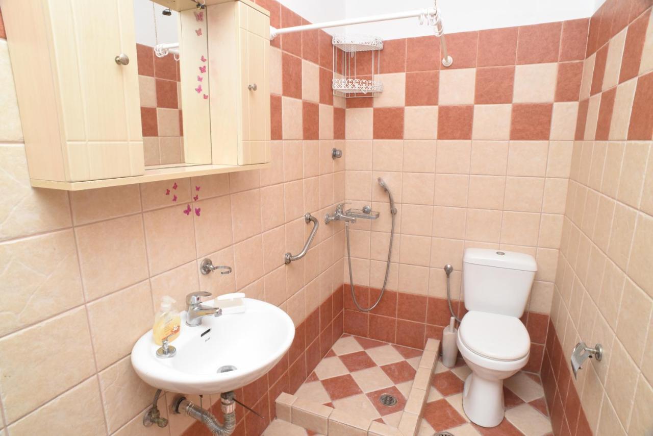 Little Yard Studios & Apartments #2 Naxos City Bagian luar foto