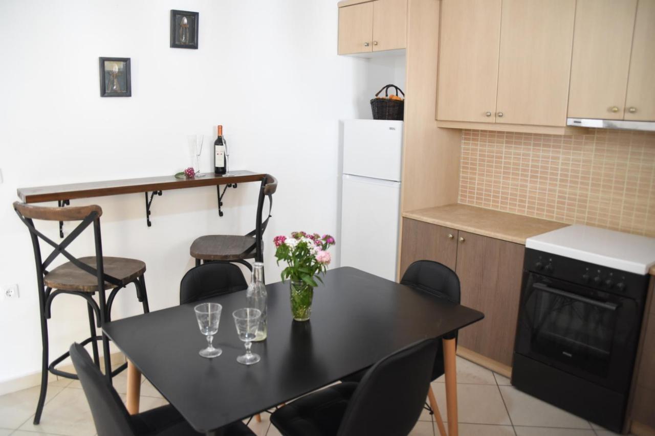 Little Yard Studios & Apartments #2 Naxos City Bagian luar foto